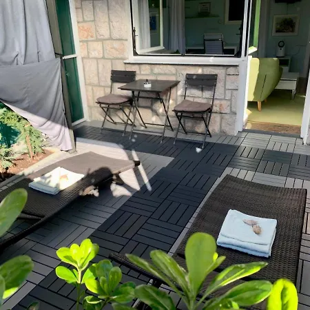 Maras Terrace Marini Dvori Apartment Imotski