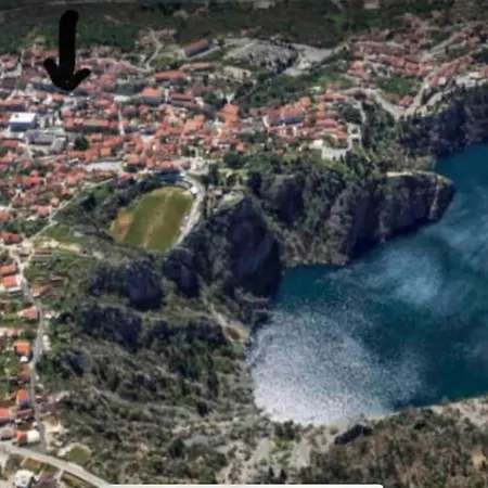 Maras Terrace Marini Dvori *